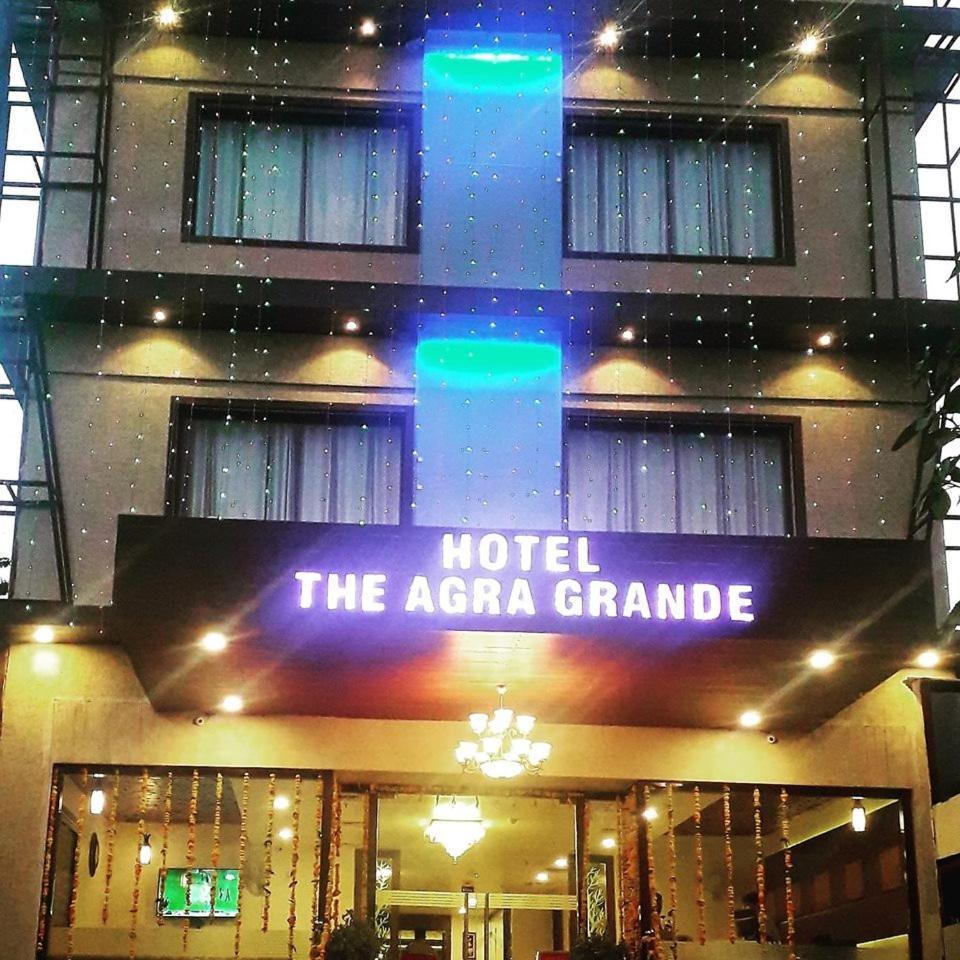Hotel Agra Grande By Goyal Hoteliers Экстерьер фото
