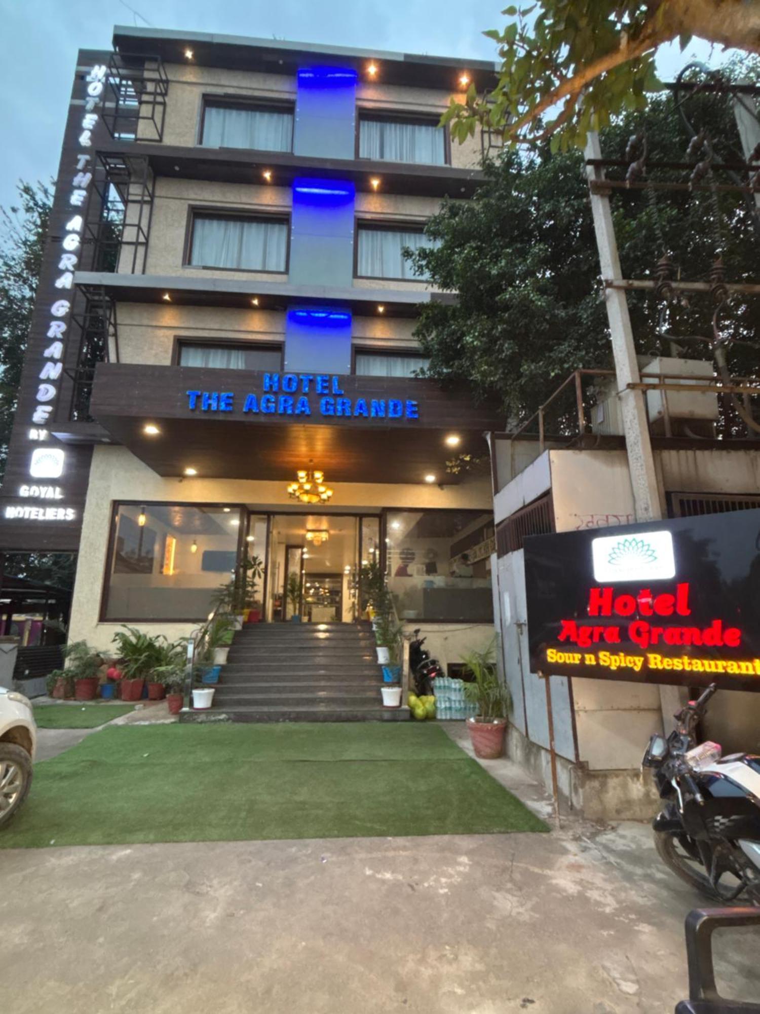 Hotel Agra Grande By Goyal Hoteliers Экстерьер фото